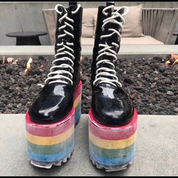 Dolls Kill current mood one of a kind boots - Picture 5 of 6